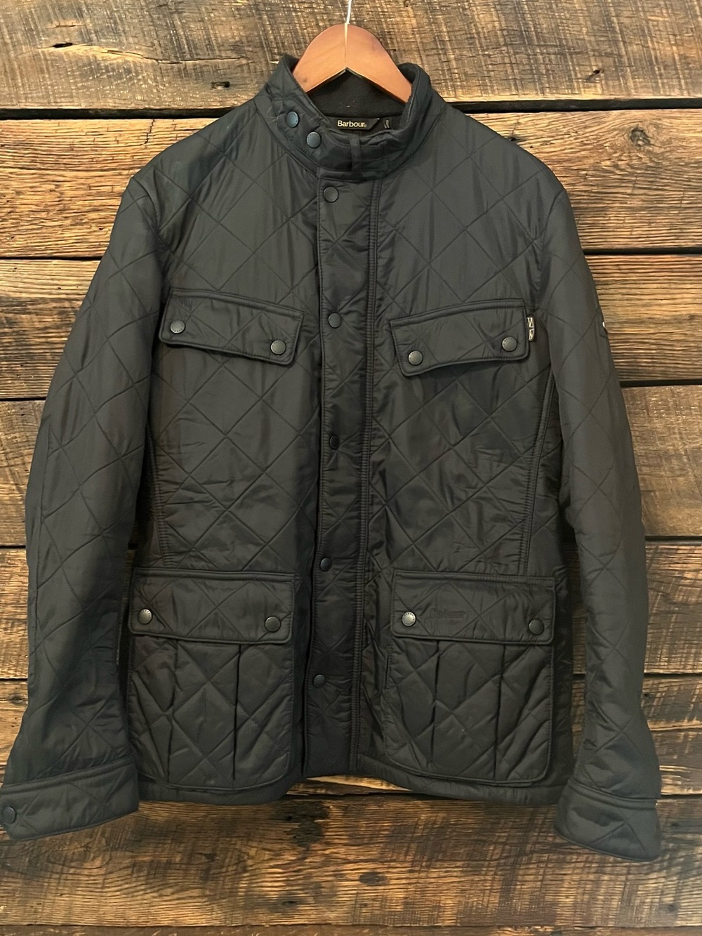 Men’s Barbour International quilted black jacket coat fill zip, snap medium